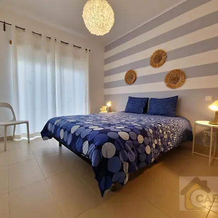 Casa Dos Peixinhos T1 By Yha Conceição