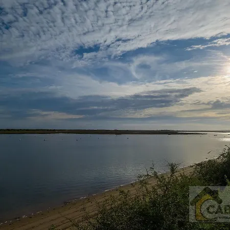 Casa Dos Peixinhos T1 By Yha Conceição